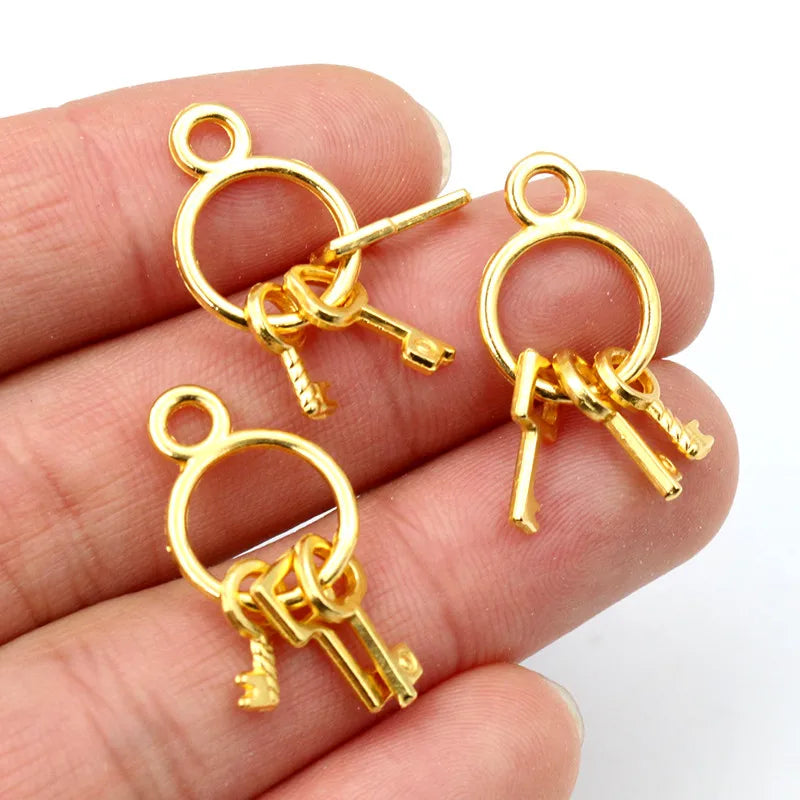 10-Piece Vintage Keychain Charms – Antique Silver & Gold-Tone DIY Pendants for Jewelry Making