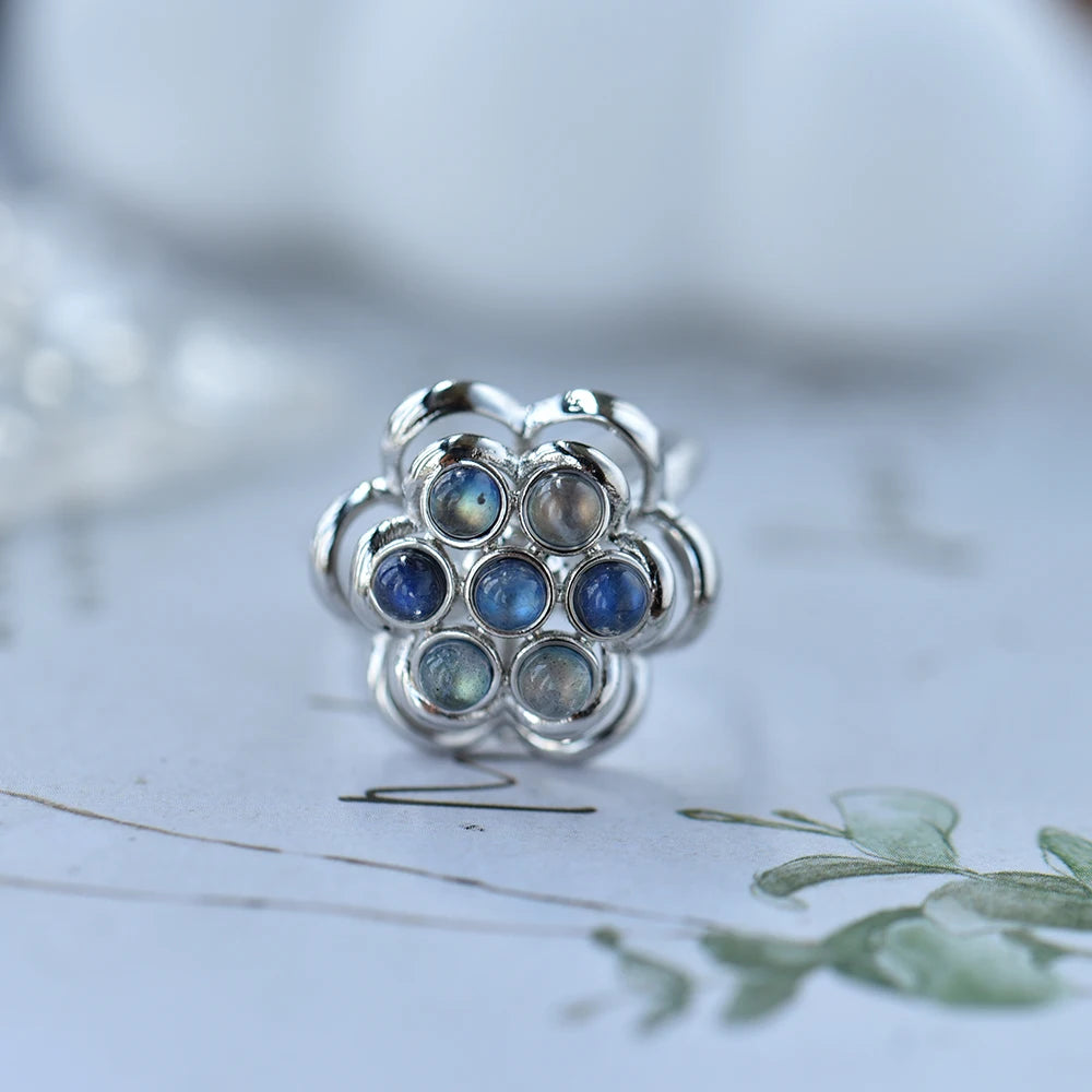 Natural Labradorite Flower Ring for Women – Rotatable Gemstone Band