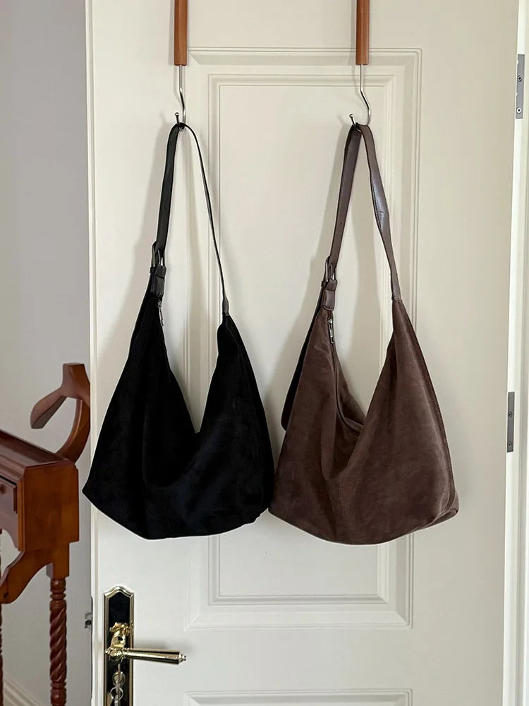 Suede Shoulder Bag for Women 2026 New Autumn and Winter Versatile Crossbody Bag Retro Large Capacity Commuting Tote Bag