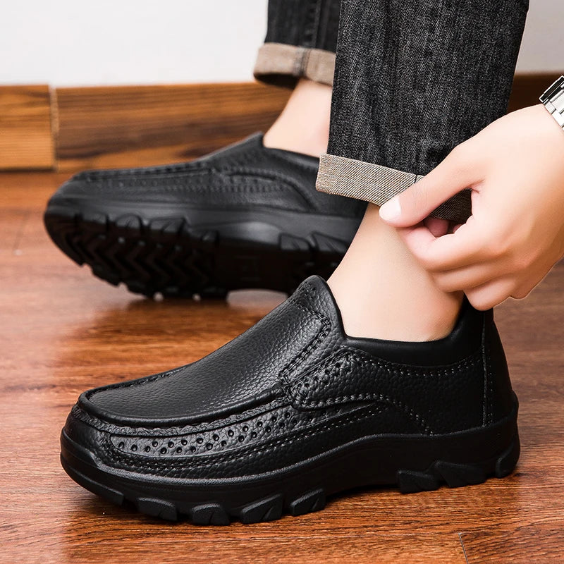 Men's chef shoes waterproof and oil-proof kitchen work shoes ultra-light non-slip EVA soft-soled casual men's shoes garden shoes