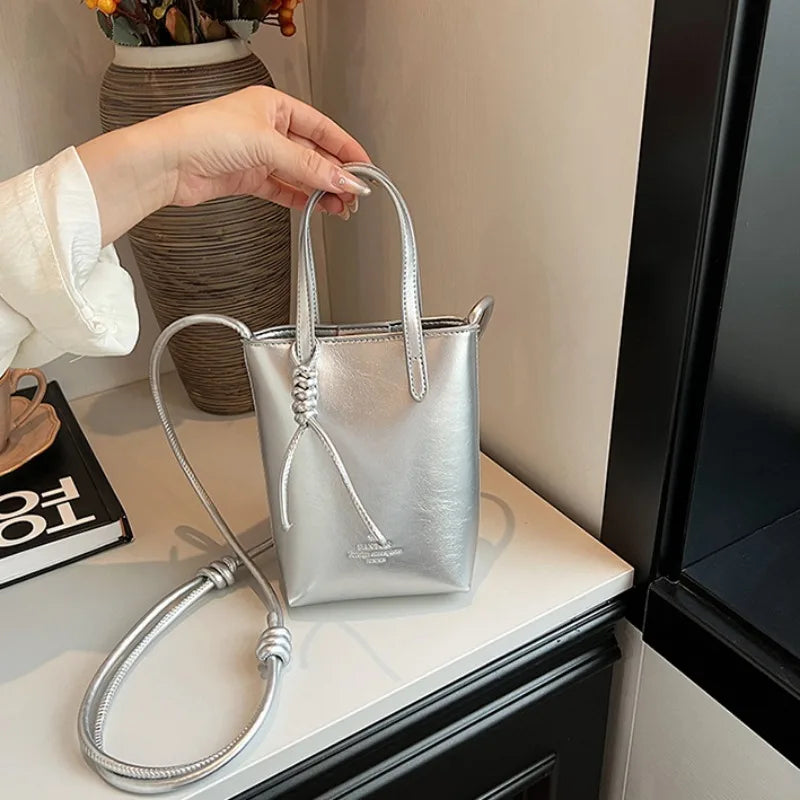 Women's PU Leather Shoulder Bag – Large-Capacity Crossbody Handbag with Flap Closure