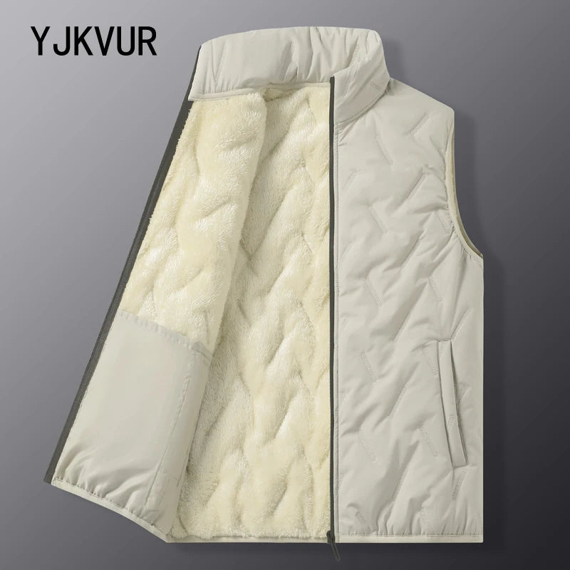 Men’s Fleece-Lined Outdoor Vest – Windproof Casual Waistcoat for Autumn & Winter