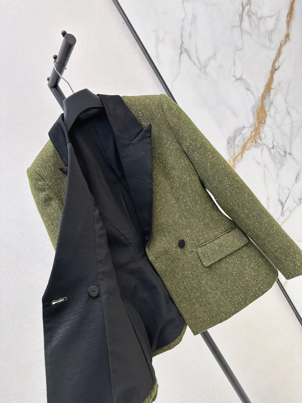 Women’s Polka Dot Tweed Blazer – Contrast Satin Collar Jacket