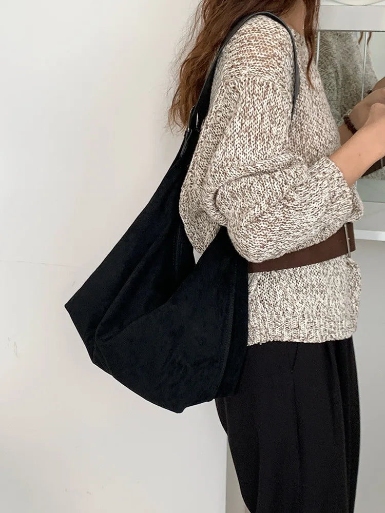 Suede Shoulder Bag for Women 2026 New Autumn and Winter Versatile Crossbody Bag Retro Large Capacity Commuting Tote Bag