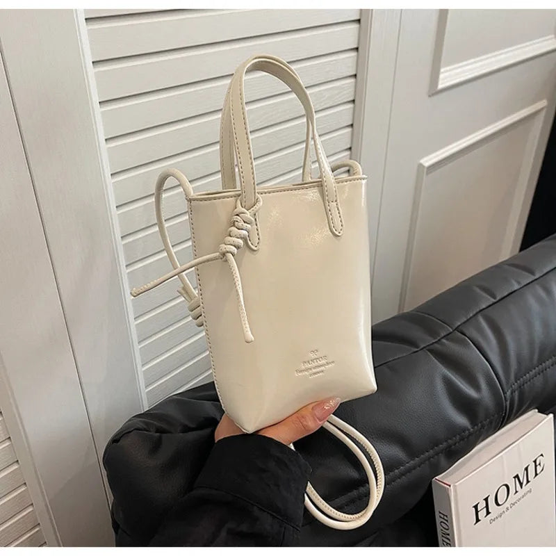 Women's PU Leather Shoulder Bag – Large-Capacity Crossbody Handbag with Flap Closure