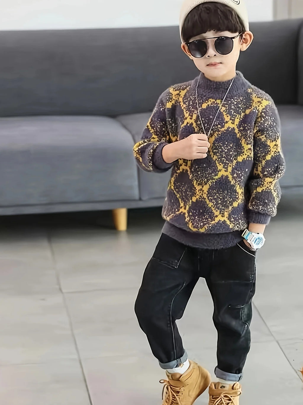 Children's Clothing for Boys, Faux Mink Velvet Autumn and Winter New Style Pullover, Stylish Fleece Sweater for Older Children, Base Layer Shirt