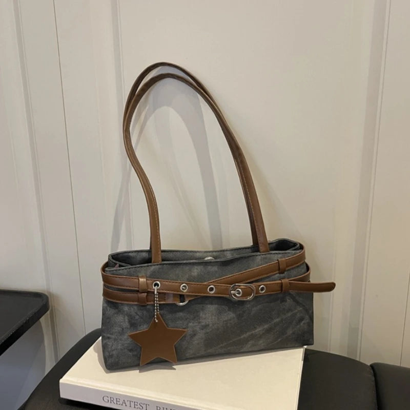 Fashion Suede Shoulder Bag for Women, Cute Five Pointed Star Pendant, Retro Y2K Tote Bag for Daily Commuter ,Simple Underarm Bag