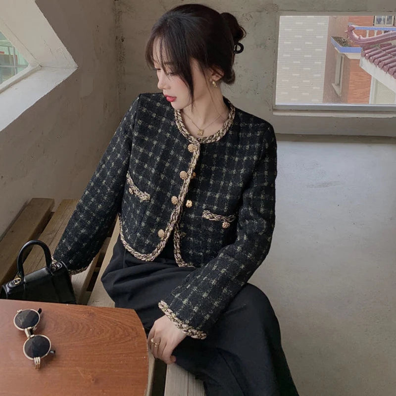 Korea New Arrive Elegant Retro Plaid Short Woolen Jackets Women Autumn Ladies Long Sleeve Metal Single Breasted Tweed Coat