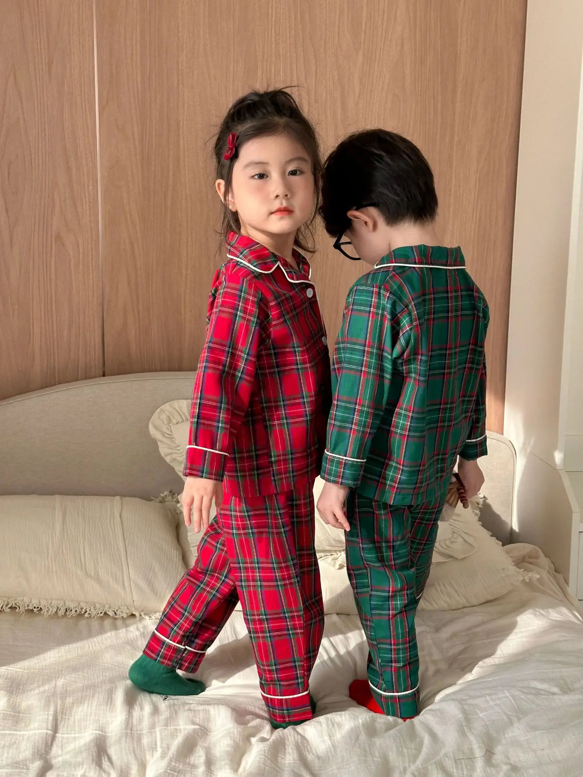 New Christmas Children's Pajama Sets Plaid Print Clothing Set Button Full Sleeve 2 Pcs Suit Homewear Thin Pyjamas Xmas Look