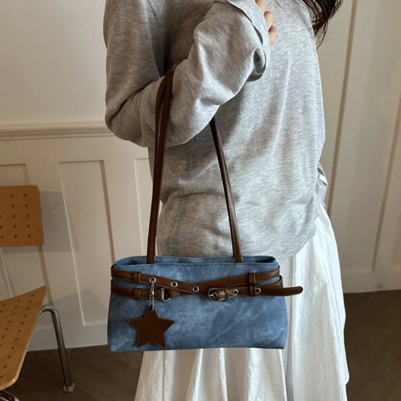 Fashion Suede Shoulder Bag for Women, Cute Five Pointed Star Pendant, Retro Y2K Tote Bag for Daily Commuter ,Simple Underarm Bag