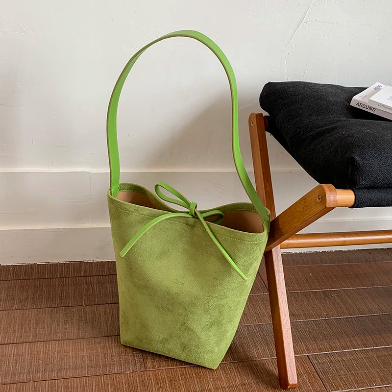 Women's Faux Suede Bucket Bag – Large-Capacity Retro Shoulder Tote Bag