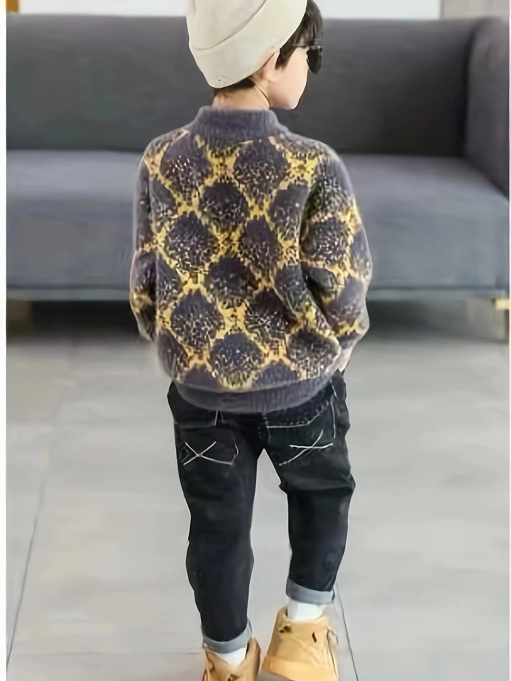 Children's Clothing for Boys, Faux Mink Velvet Autumn and Winter New Style Pullover, Stylish Fleece Sweater for Older Children, Base Layer Shirt