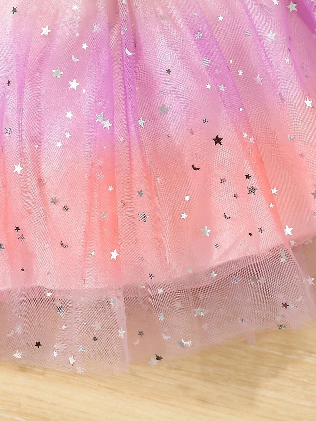 Baby Girl 3-Piece Birthday Outfit – Sequin Bow Bodysuit & Tutu Skirt Set