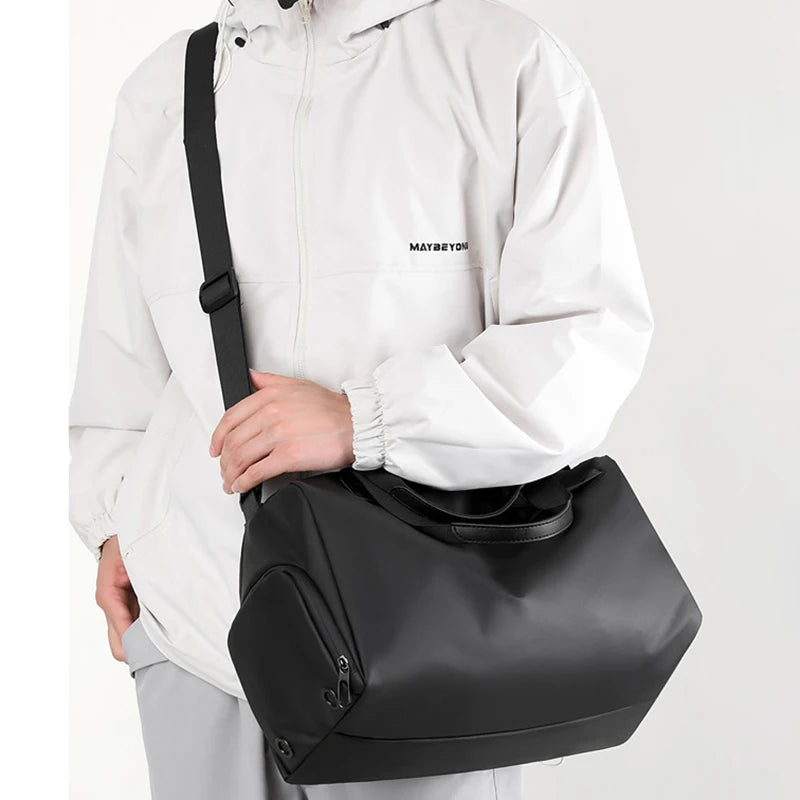 Large Capacity Waterproof Travel Bag – Sports and Weekend Bag with Dry-Wet Separation