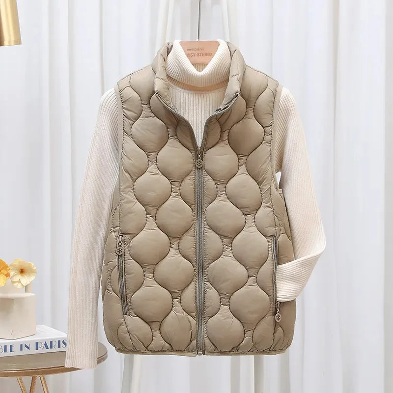 Female Short Lightweight Down cotton Vest Jacket  Autumn winter  New Slim Warm Sleeveless Waistcoat Women's Casual Wear