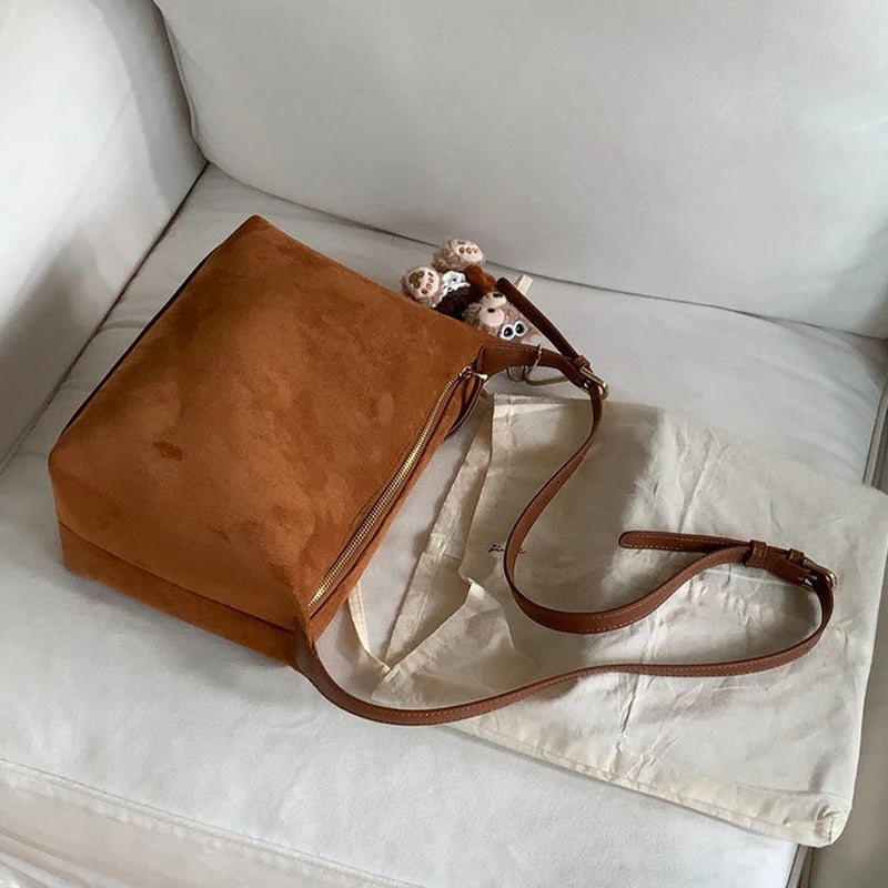 Women Handbag Vintage Tote Bag Simple Casual Commuter Bag Large Capacity Faux Suede Handbag