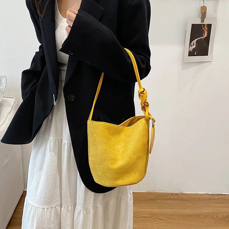 Women's Suede Bucket Bag – Large-Capacity Shoulder Tote for Everyday Use