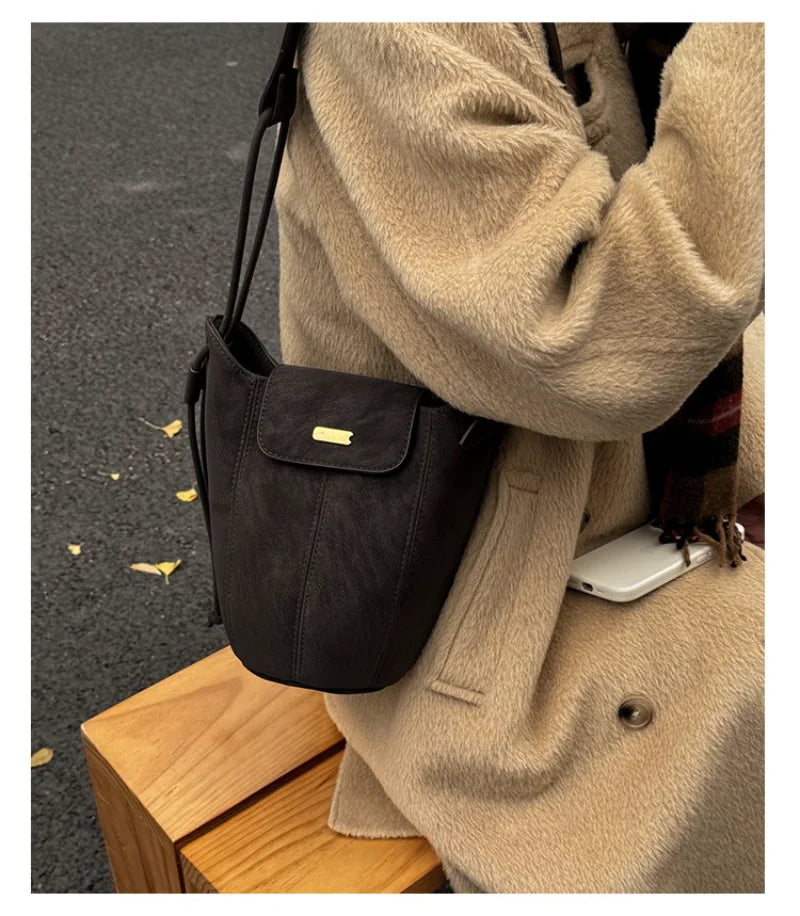 Women's Casual Style Suede & Leather Bucket Shoulder Bag, Ideal for Daily Use, School Commute, Weekend Outings & Shopping