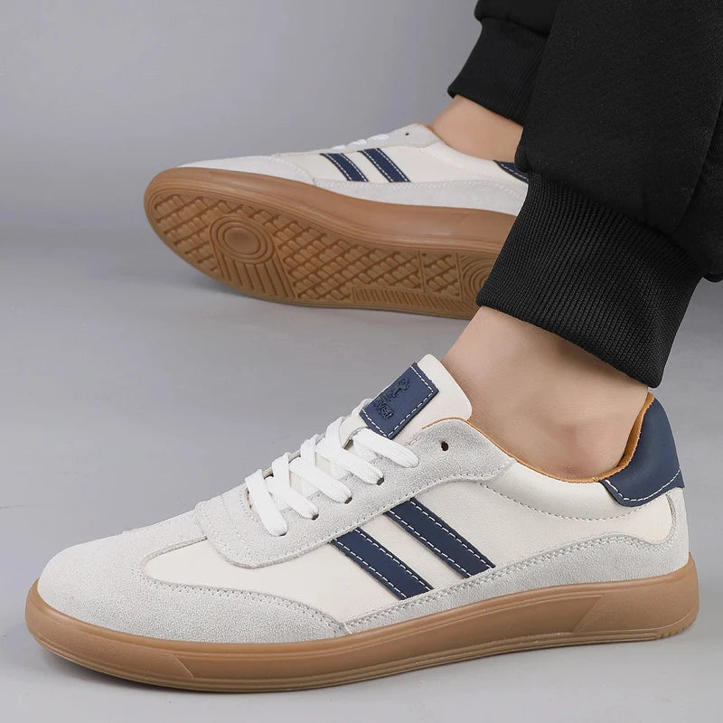 High Quality Leather Sneakers Men Trainers Classic Casual Sports Shoes Man Flat Sneakers Outdoor Non-slip Men's Skateboard Shoes