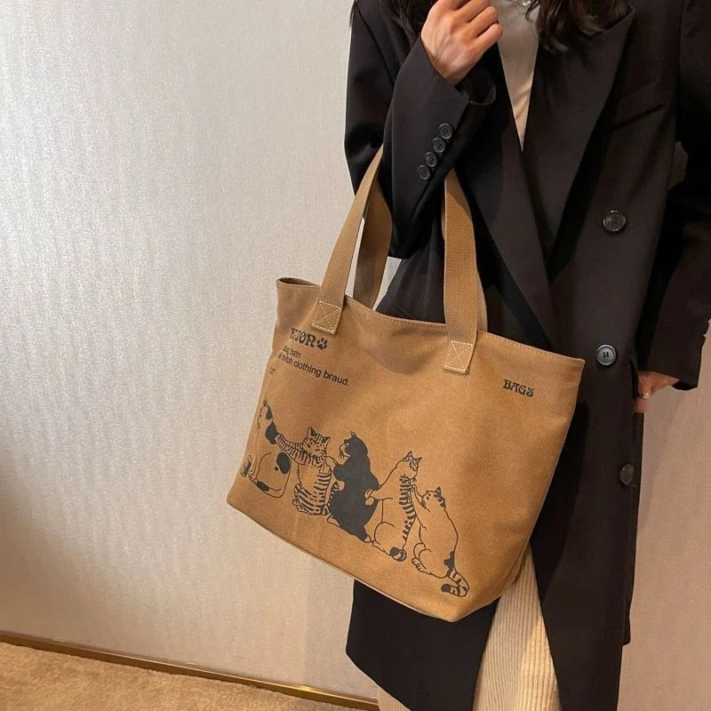 Women's Fashionable Canvas Tote Bag Spacious Durable Shoulder Bag with Zipper Closure Classic Design for Work