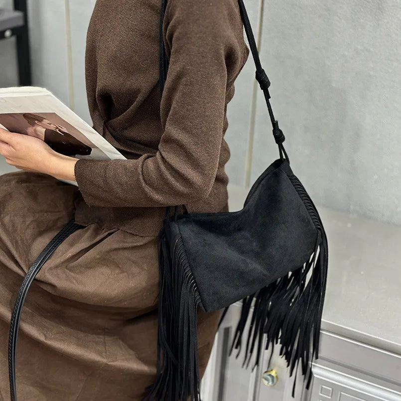 Women's Faux Suede Crossbody Bag – Vintage Tassel Shoulder Tote Bag with Large Capacity