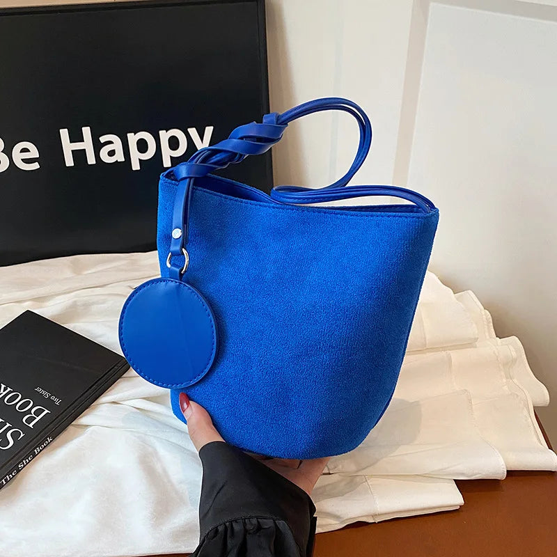 Women's Suede Bucket Bag – Large-Capacity Shoulder Tote for Everyday Use