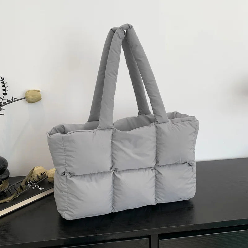 Women Tote Handbags Quilted Plaid Bag Retro Trendy Checkered Waterproof Shoulder Bag Solid Color Winter Soft Large Capacity Bags