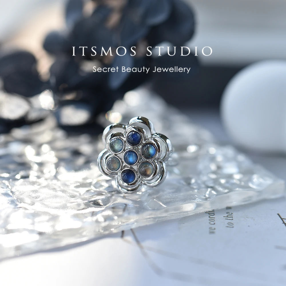 Natural Labradorite Flower Ring for Women – Rotatable Gemstone Band