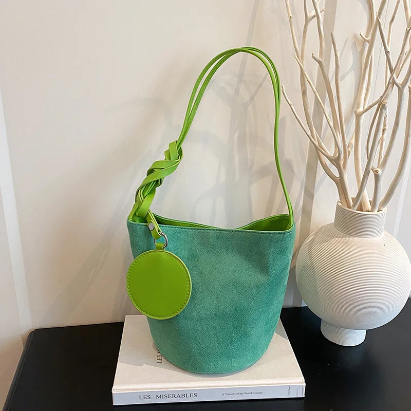 Women's Suede Bucket Bag – Large-Capacity Shoulder Tote for Everyday Use