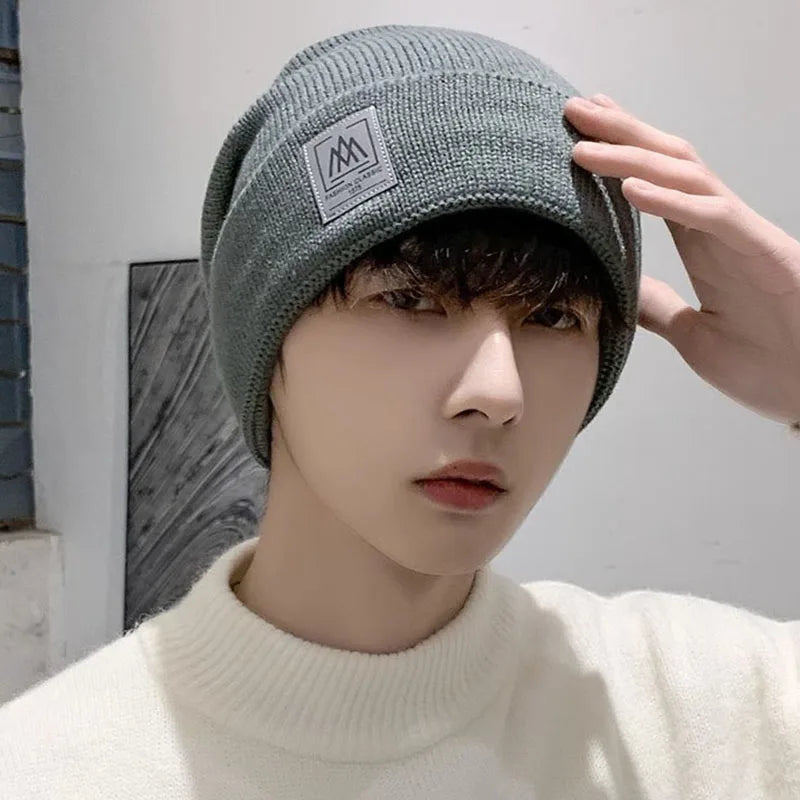 Men's Slouchy Knit Beanie Hat – Warm Solid Color Winter Cap with Ear Coverage